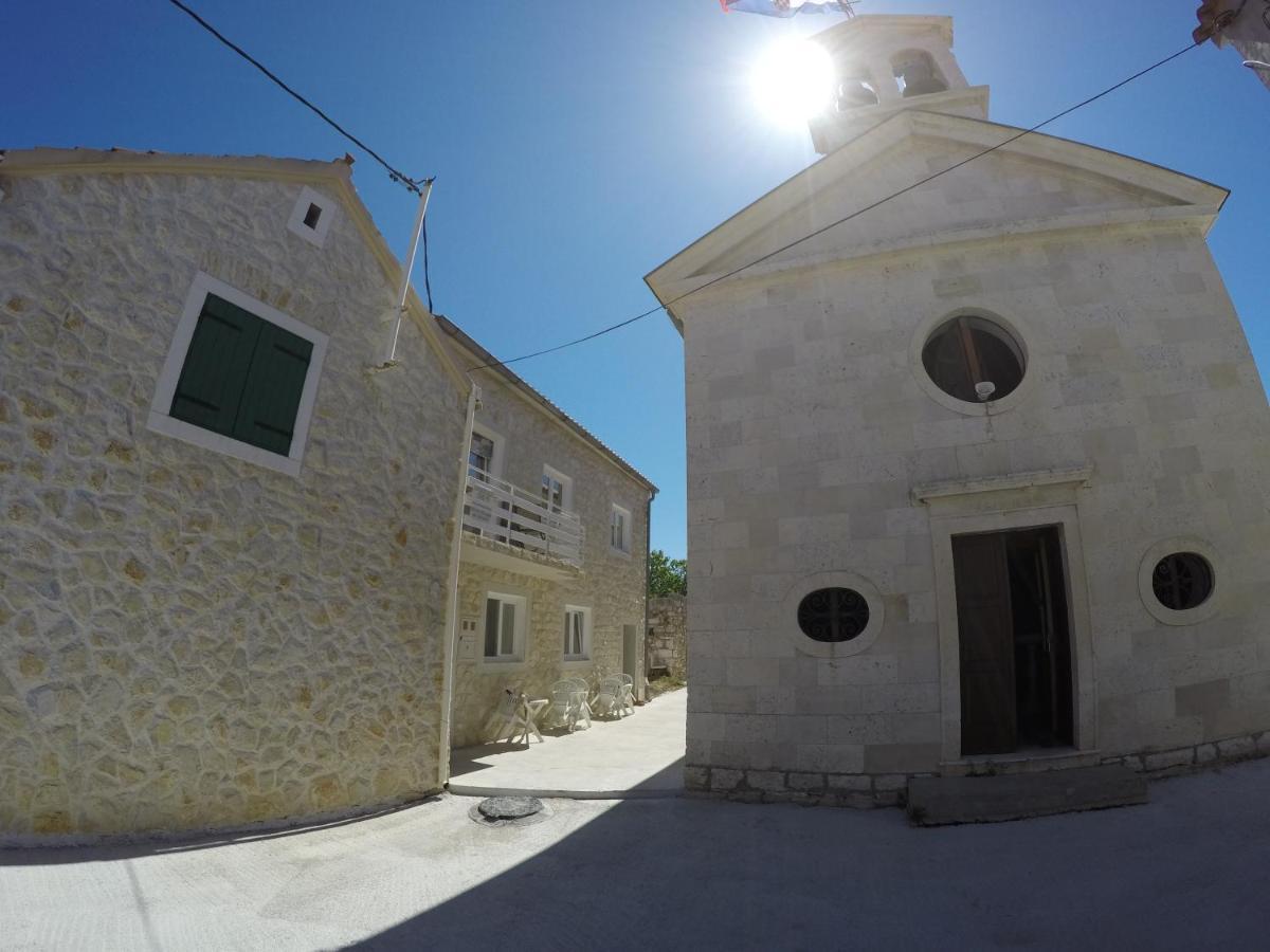 Peach Apartment'S Repic Bibinje Εξωτερικό φωτογραφία