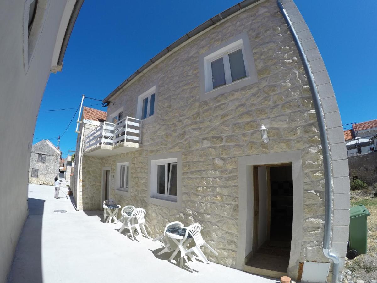 Peach Apartment'S Repic Bibinje Εξωτερικό φωτογραφία